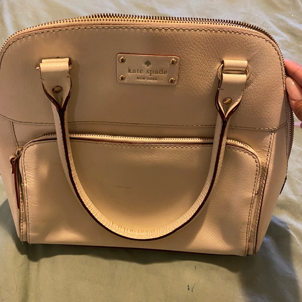Cream colored Kate Spade purse ♠️